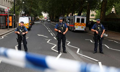 Tres heridos en tiroteo en el noroeste de Londres